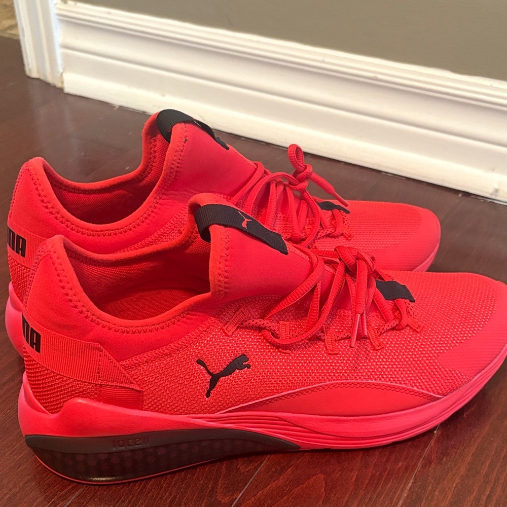 Men's Puma running shoes size 13 NEW! Never worn